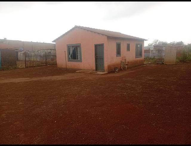 2 BEDROOM HOUSE FOR SALE IN SOSHANGUVE SOUTH